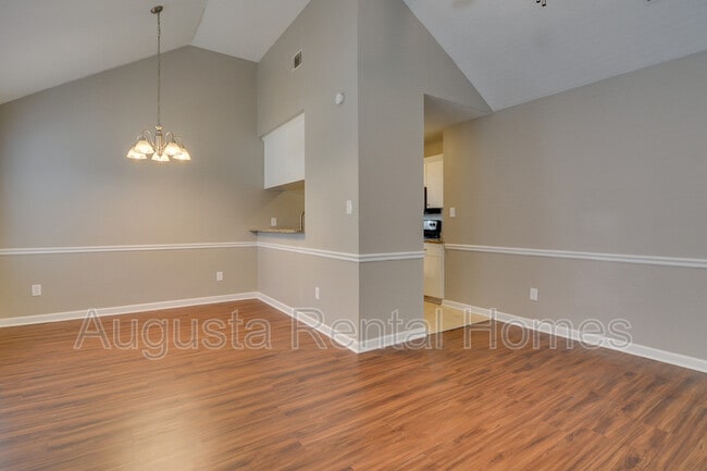 Photo - 3614 Cullen Dr