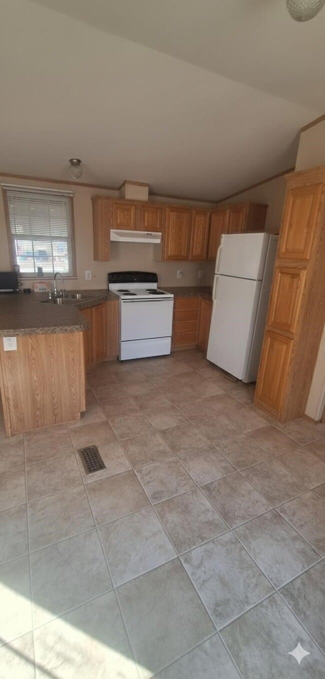 Photo - 111 County Rd 6037