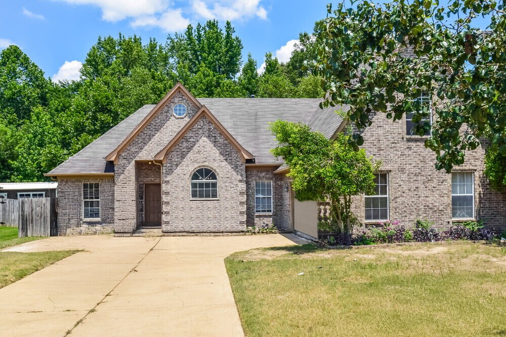 Photo - 856 Keebler Dr House
