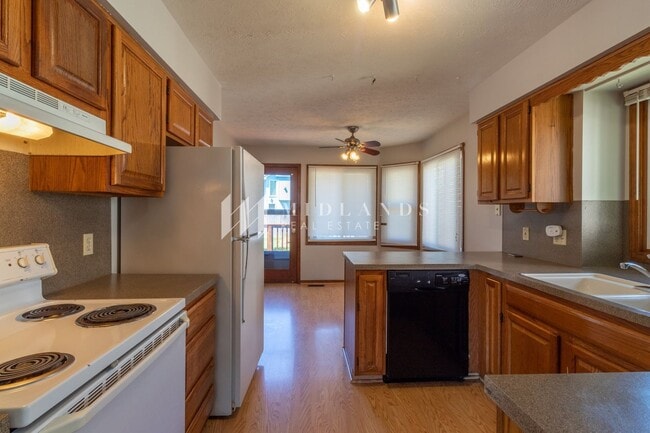 Photo - 14420 34th Ave