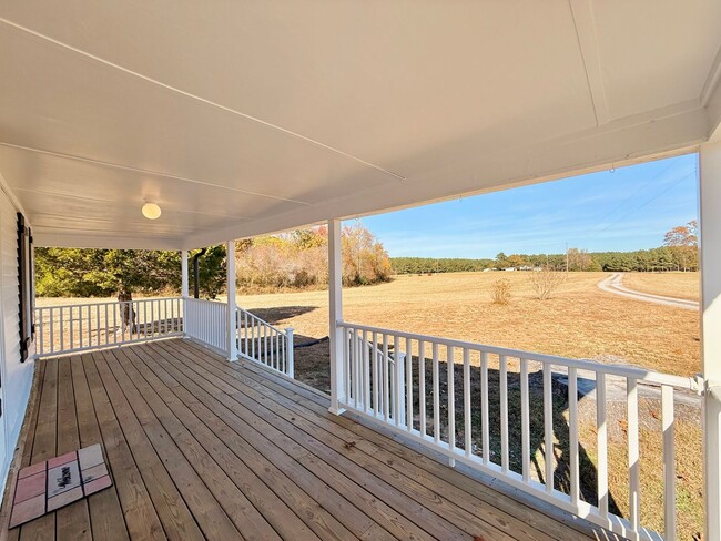 Photo - Charming 3 Bedroom Home for Rent!