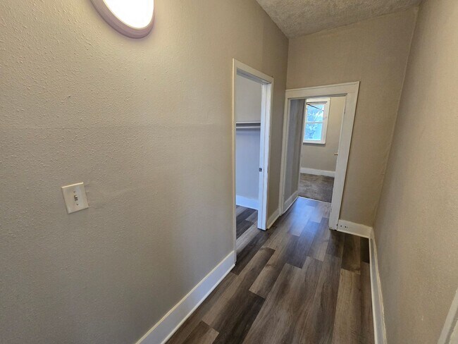 Photo - 1512 Jones St Unit Apt 3