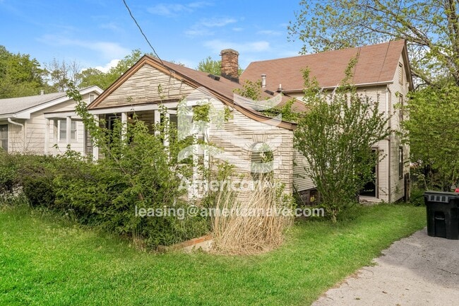 Photo - 1537 Taylor Ave