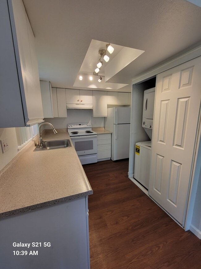 Photo - Cedar Gardens Apartments