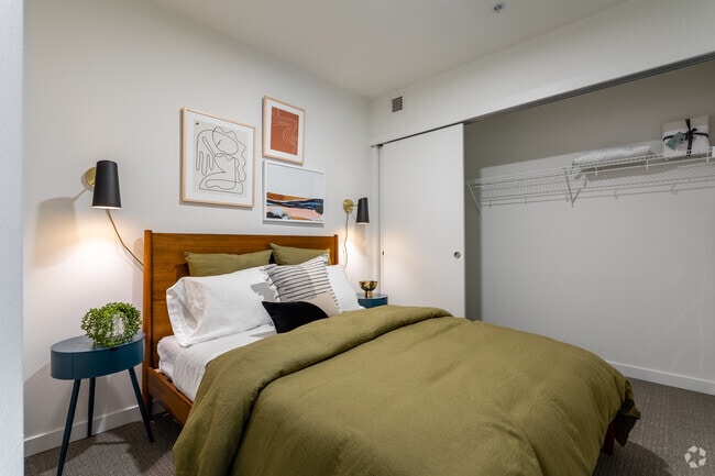 Open 1BR, 1BA - 515 SF
