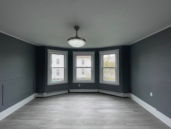 Photo - 121-123-123 High St Unit 2