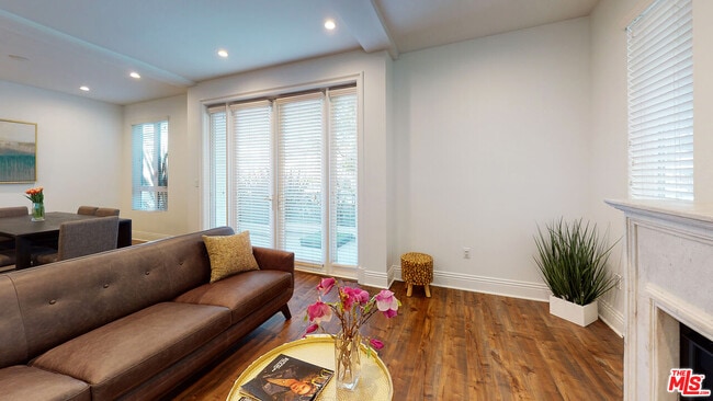 Photo - 907 S Shenandoah St