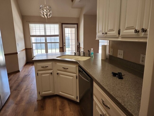 Photo - Moore Schools