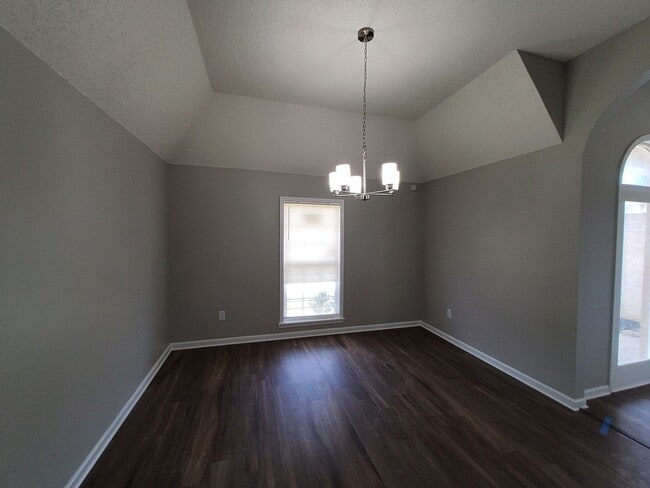 8937 Chimneyrock Blvd.