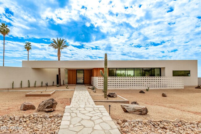 Photo - 4905 E White Gates Dr