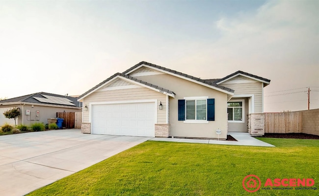 Building Photo - Modern 3 Bed / 2 Bath Home in Bakersfield – Garage + Full Appliance Package