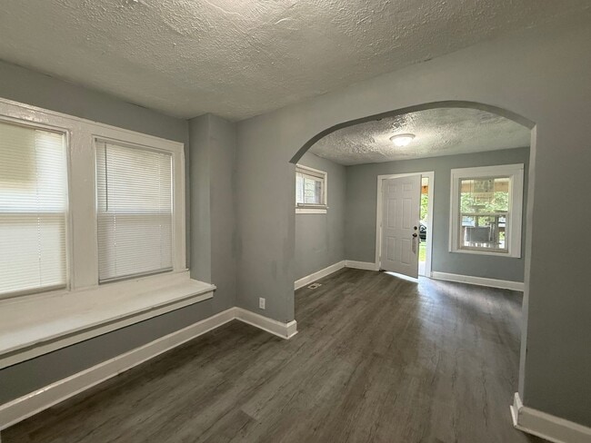 Photo - 2826 N Denny St