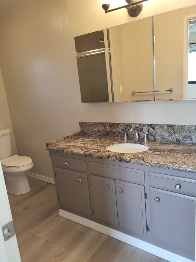 Photo - 4545 N Meridian Ave