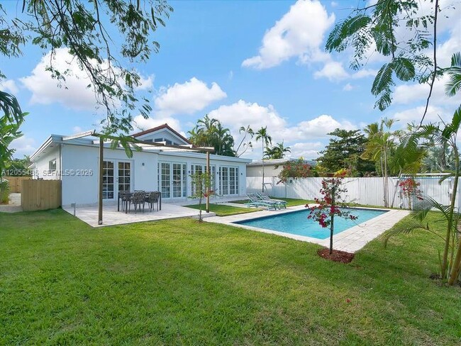 Building Photo - 1365 Daytonia Rd