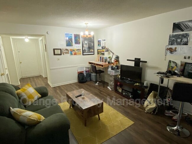 Photo - 1108 Tiger Blvd