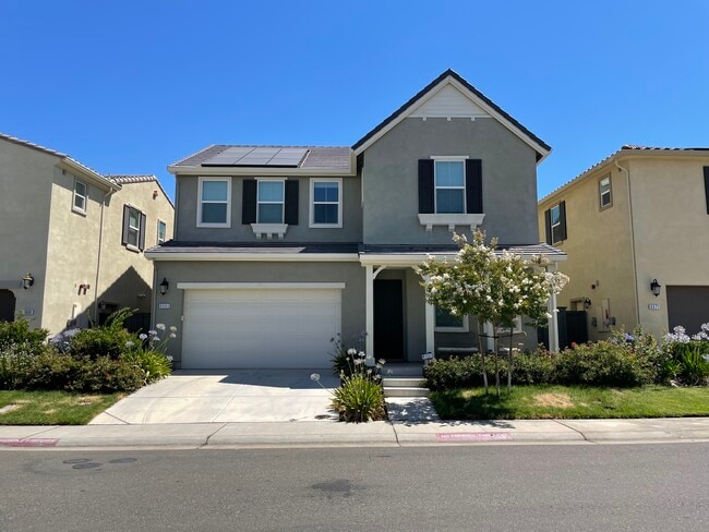 Building Photo - 8665 Mahonia Dr Rental