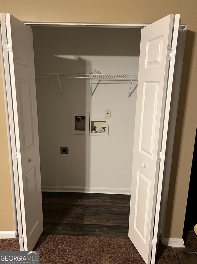 Photo - 7600 Rutgers Cir