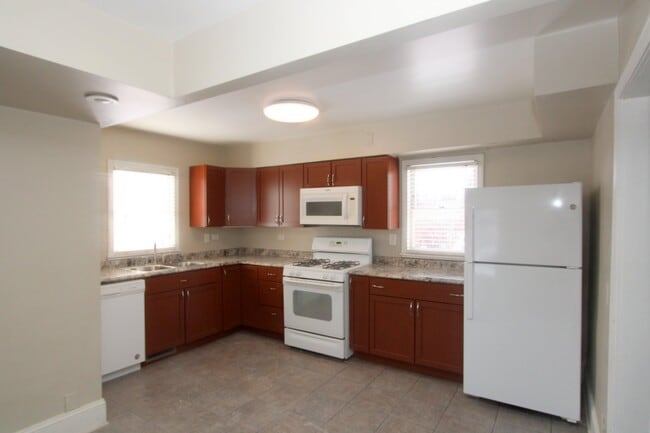 Photo - 17 W Crystal Lake Ave