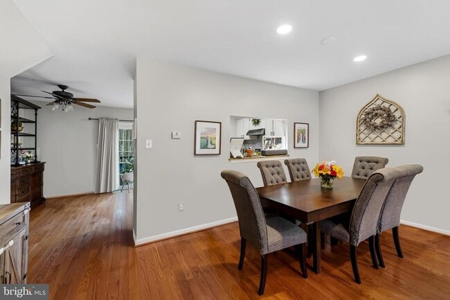 Photo - 3964 Forest Valley Rd