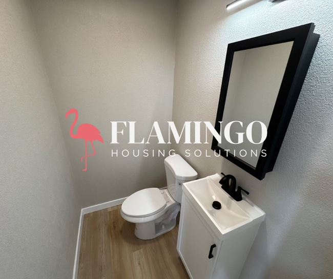 Photo - 221 Hickory St