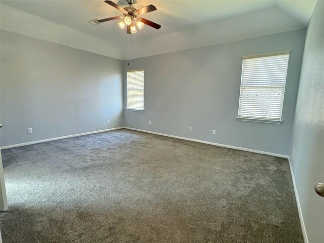 Photo - 1050 Forest Haven Ct
