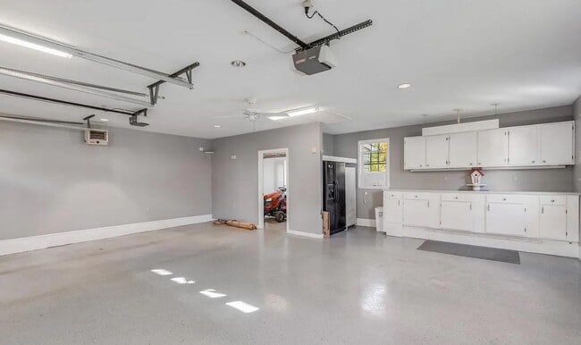 Photo - 14004 Mt Eagle Ln