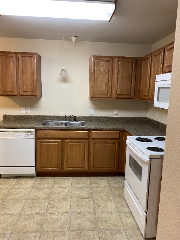 Photo - 108 N 6th St Unit 2