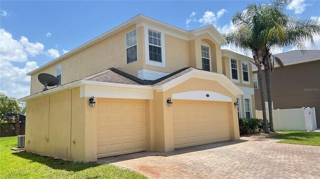 Photo - 806 Lost Grove Cir