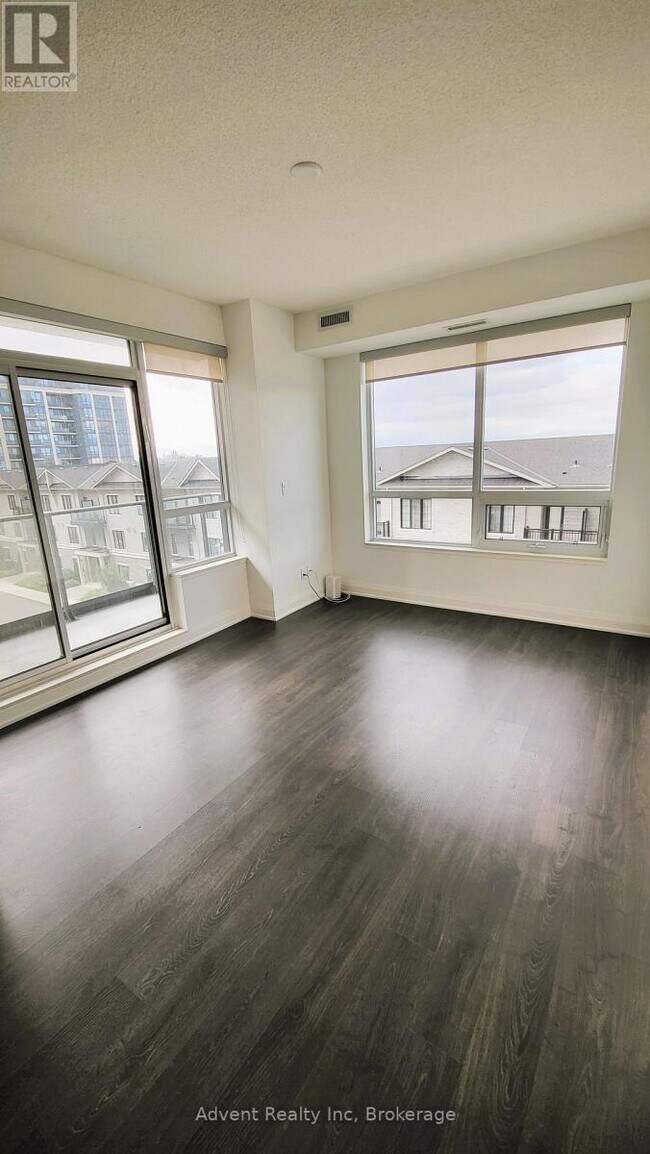 Photo - 398 Hwy 7 Unité 512