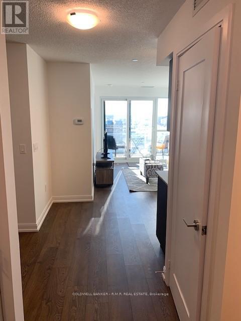 Photo - 275 Village Green Square Unité 2024