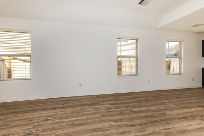 Photo - 11139 N Lake Mist Ln