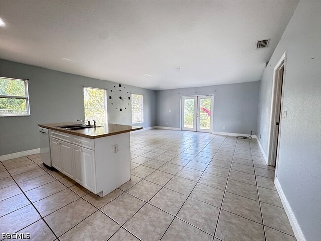 Building Photo - 4606 30th St SW