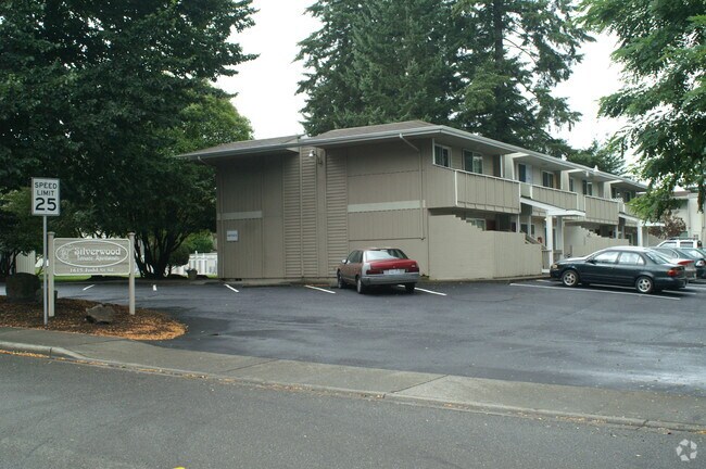 Photo - Silverwood Apts