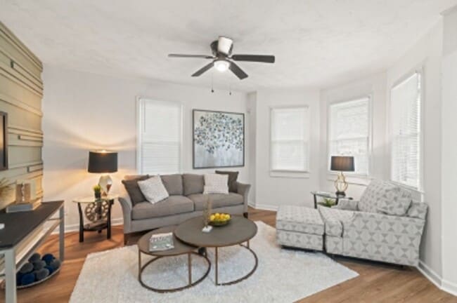 Photo - 2104 Marshall Ave