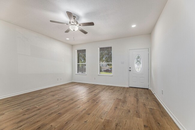 Photo - 13010 Valleywood Cir