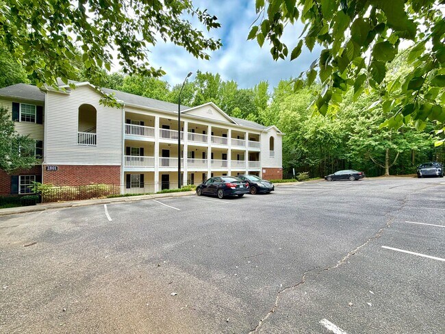 Photo - 3BR / 2BA Condo in Southwest Raleigh Unit 303,