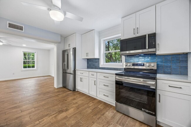 Photo - Newly Remodeled Beachside Home – Walk to the Ocean