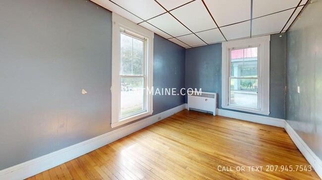 79 Fourth St. apt-3