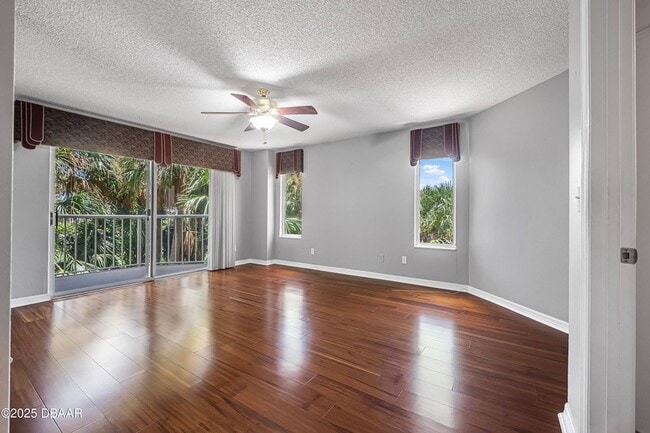 Photo - 3 Oceans W Blvd Unit 2D5