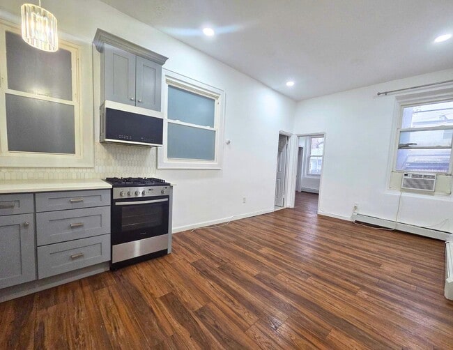 Photo - 209-211-211 48th St Unit A5