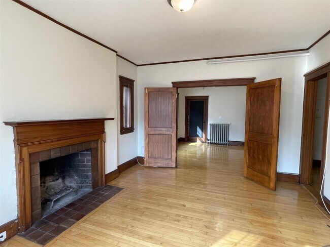 Photo - 10 Humboldt St Unidad 2