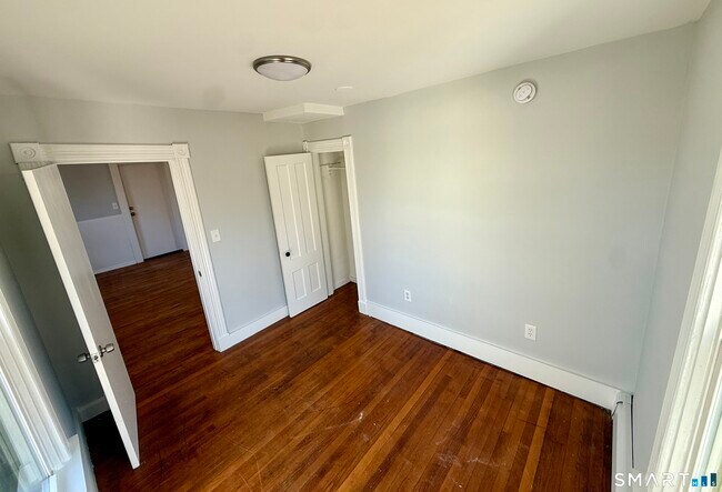 Photo - 216 Vauxhall St Unidad 2