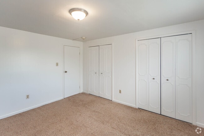 1HAB, 1BA - The North Main Apartments