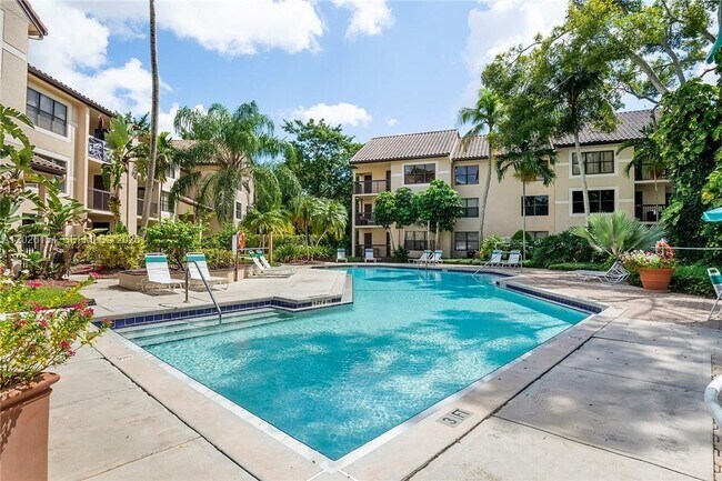 Photo - 4261 W McNab Rd Unidad 15