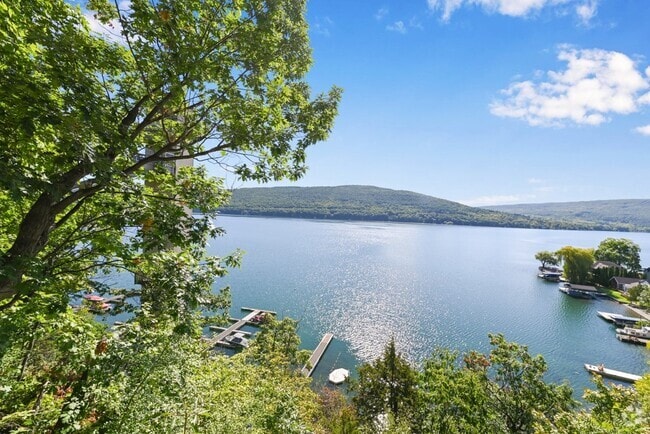 Building Photo - 7 Cliffside Dr Rental