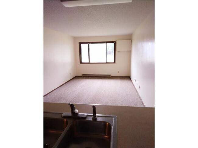 Photo - 520 St Johns St Unit #6