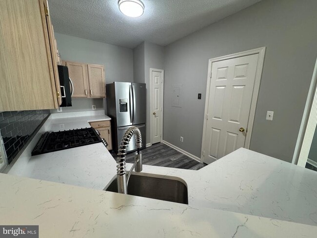 Photo - 1716 Lake Shore Crest Dr Unit 32