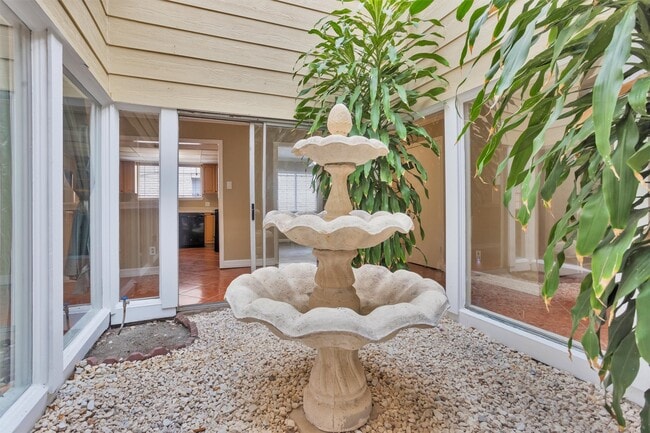 Photo - 13818 Clark Towne Ln