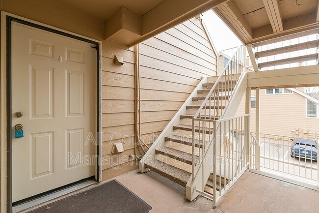 Photo - 5908 Gunbarrel Ave Unidad B