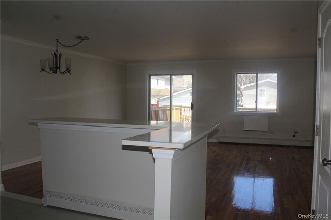 Photo - 274 Robinson Ave Unit 1